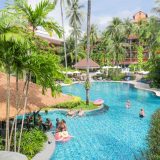 โรงแรมป่าตองเมอร์ลิน
