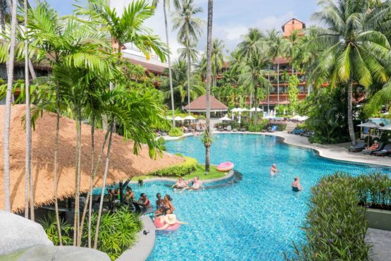 โรงแรมป่าตองเมอร์ลิน