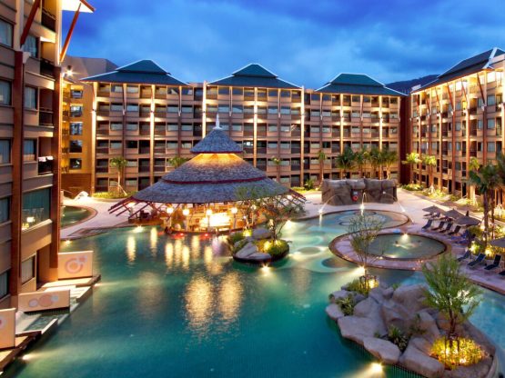 Novotel Phuket Vintage Park - Image 3